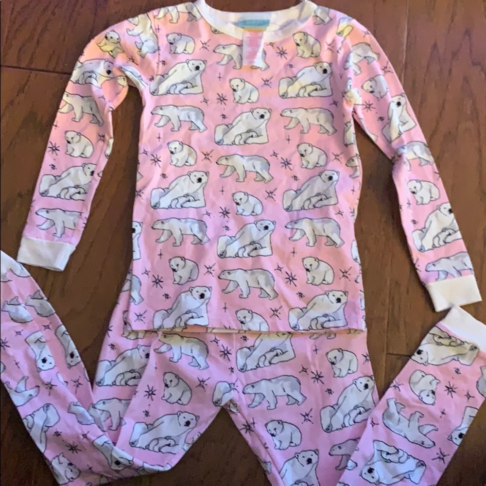 Girls two piece pajamas
